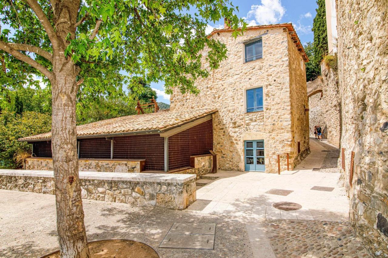 El Molino De Casa Con Jardin Besalu